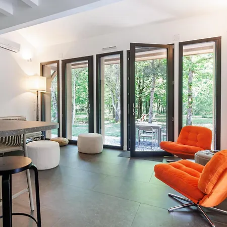 Michel Escalus Tatil Evi *